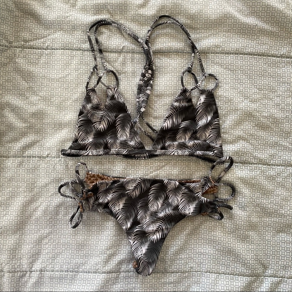 Acacia Night Palm Set